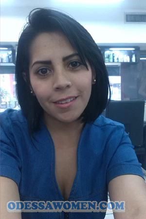 152518 - Karol Age: 35 - Colombia