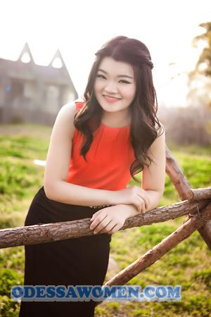 154722 - Fangfang Age: 31 - China