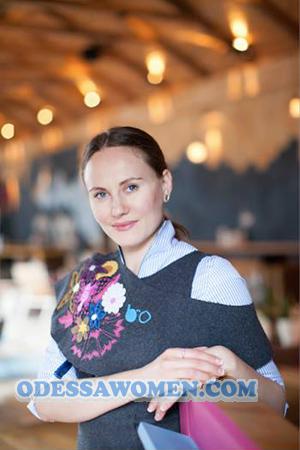 154902 - Olesea Age: 39 - Mexico