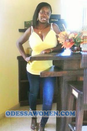 161539 - Luz Age: 47 - Colombia