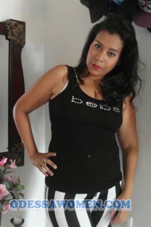 162810 - Farrah Age: 43 - Colombia