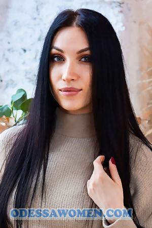 165784 - Elena Age: 33 - Russia