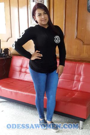 167046 - Kenia Age: 40 - Costa Rica