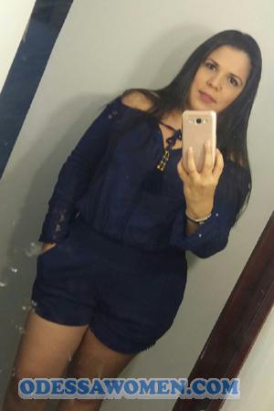 168696 - Yurein Age: 39 - Colombia