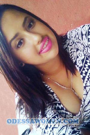 172024 - Daniela Age: 28 - Costa Rica