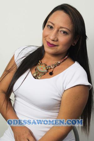 173125 - Irina Age: 42 - Colombia