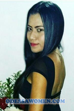 174138 - Yesenia Age: 31 - Colombia
