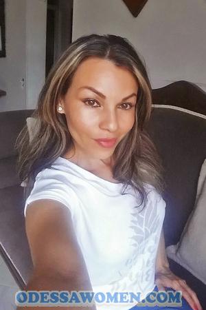 174140 - Sandra Age: 53 - Colombia