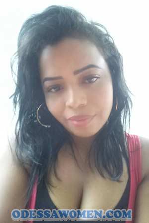175212 - Sirlenis Age: 39 - Colombia