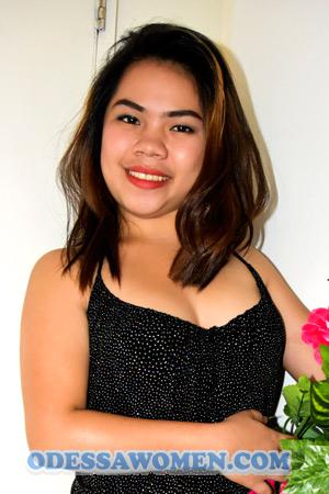 176412 - Michelle Age: 30 - Philippines