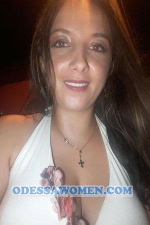 177754 - Laura Age: 37 - Colombia