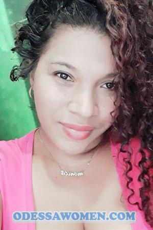 179210 - Monica Age: 41 - Colombia