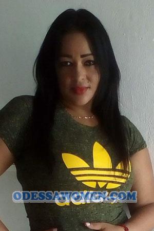 180491 - Yarlen Age: 49 - Colombia