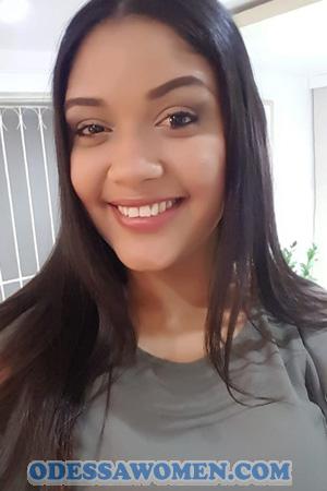 181043 - Andrea Age: 35 - Colombia