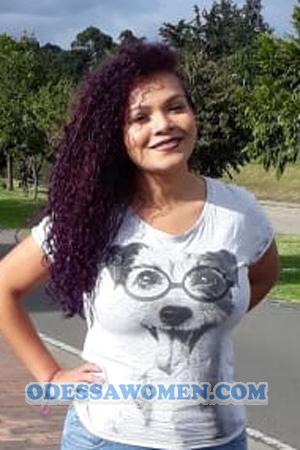 181313 - Lizeth Age: 32 - Colombia