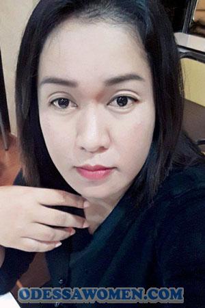 183506 - Kanyarat Age: 40 - Thailand