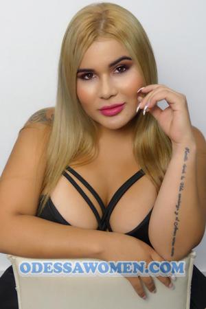 186566 - Marlin Age: 32 - Colombia