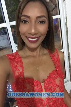 192527 - Sonia Age: 33 - Colombia