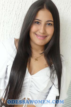 192545 - Alexandra Age: 26 - Colombia