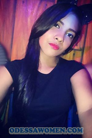 192750 - Daniela Age: 27 - Colombia