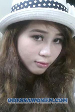 193493 - Thi Ngoc Anh Age: 34 - Vietnam