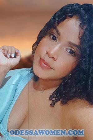 193594 - Yulieth Age: 35 - Colombia