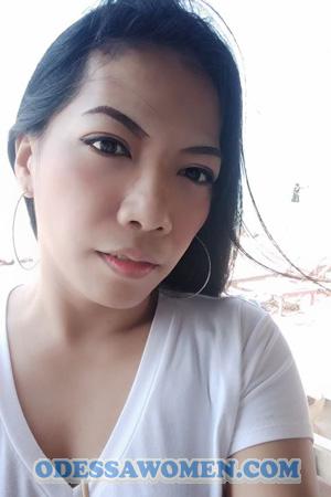 195198 - Papawarin Age: 44 - Thailand