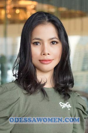 195333 - Juthathip Age: 41 - Thailand