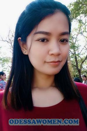 195471 - Khwanjai Age: 40 - Thailand