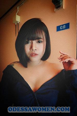 195502 - Butsarin Age: 31 - Thailand