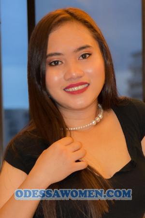 195781 - Dianes Age: 26 - Philippines