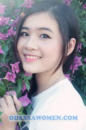 195835 - Thi Nhi Age: 31 - Vietnam
