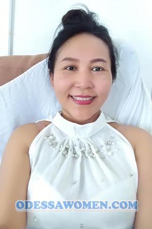 196093 - Saowwanee (Mee) Age: 54 - Thailand