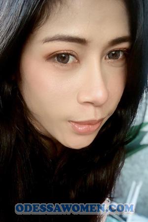 196338 - Kanyarat (Ram) Age: 39 - Thailand