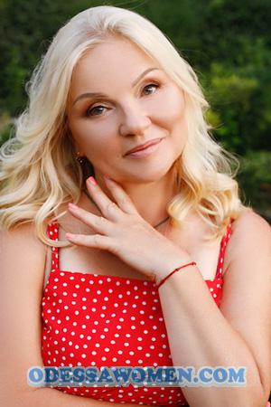 197090 - Valentina Age: 63 - Ukraine