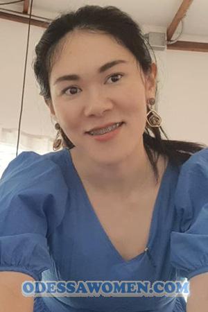 198162 - Rungtiwa (Tam) Age: 35 - Thailand