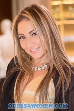 198513 - Jhohana Age: 40 - Colombia