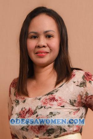 198540 - Marilyn Age: 54 - Philippines