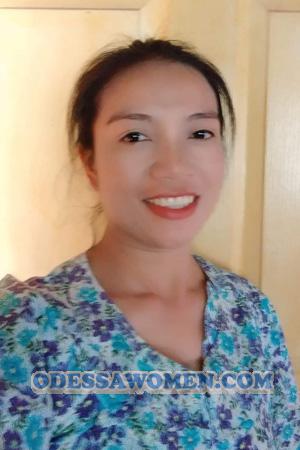 198805 - Lhamduan Age: 44 - Thailand