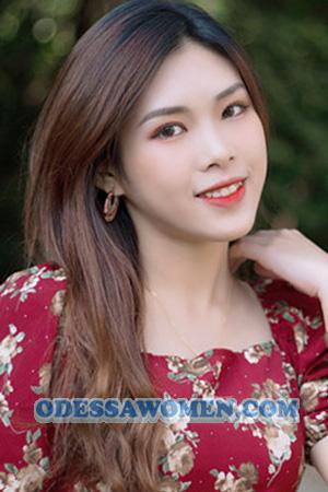 198812 - Yacheng Age: 27 - China