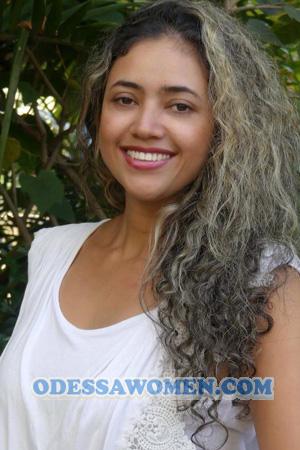 198912 - Marta Age: 40 - Colombia