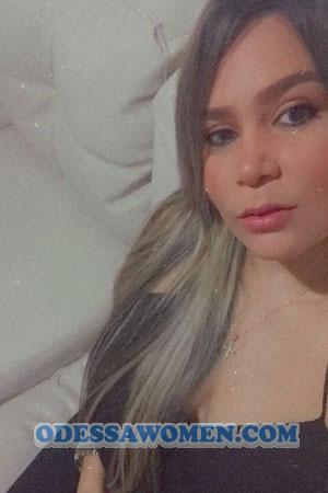 199521 - Yuri Age: 41 - Colombia