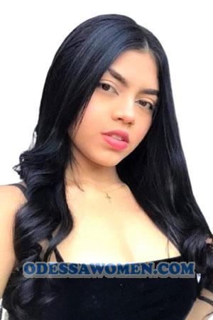 200158 - Valentina Age: 24 - Colombia