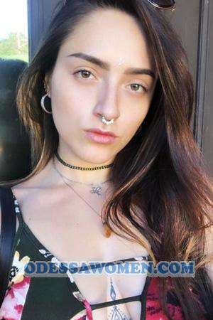 200538 - Raquel Age: 28 - Costa Rica