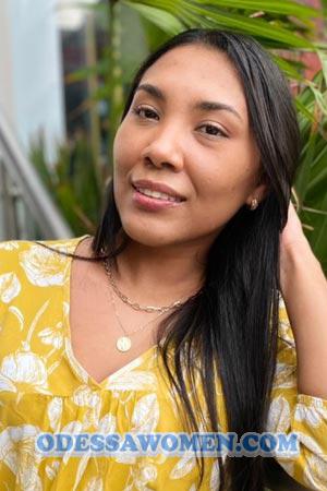 200822 - Liz Age: 35 - Colombia