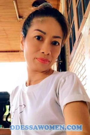 201029 - Waritsakan Age: 51 - Thailand