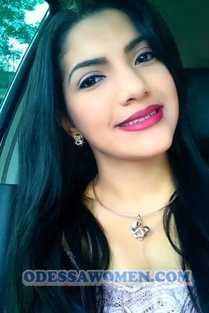 201285 - Karin Age: 34 - Colombia