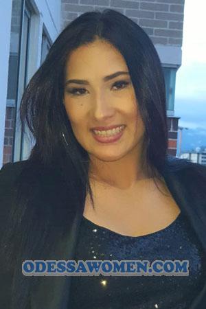201421 - Claudia Age: 30 - Colombia