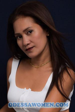 201614 - Manilyn Age: 41 - Philippines