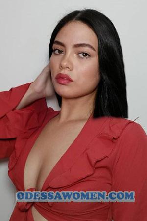 202509 - Emili Age: 28 - Colombia